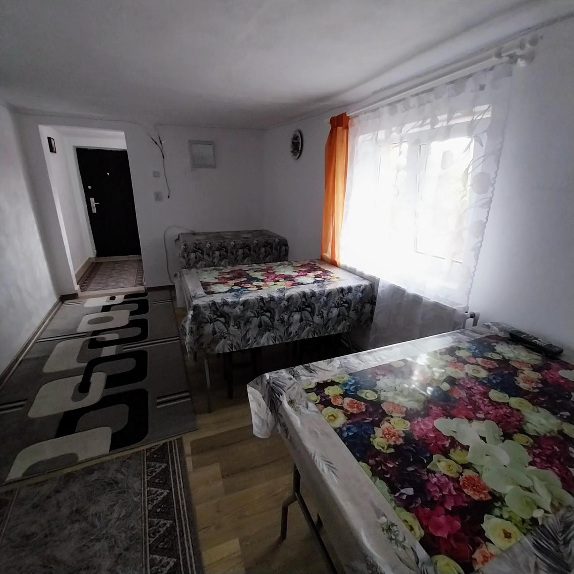 Casa Andreea Hotel Novaci-Străini Buitenkant foto