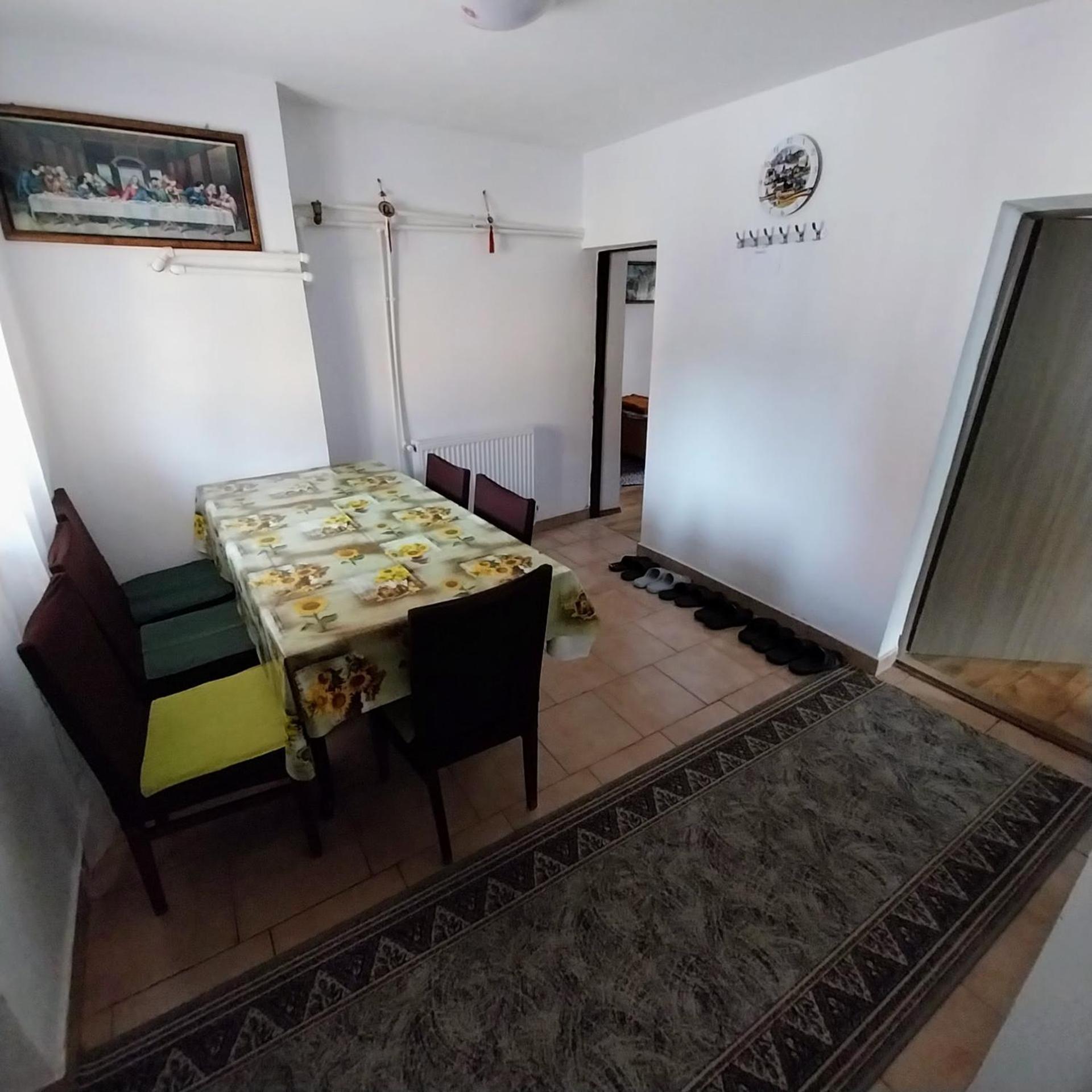 Casa Andreea Hotel Novaci-Străini Buitenkant foto